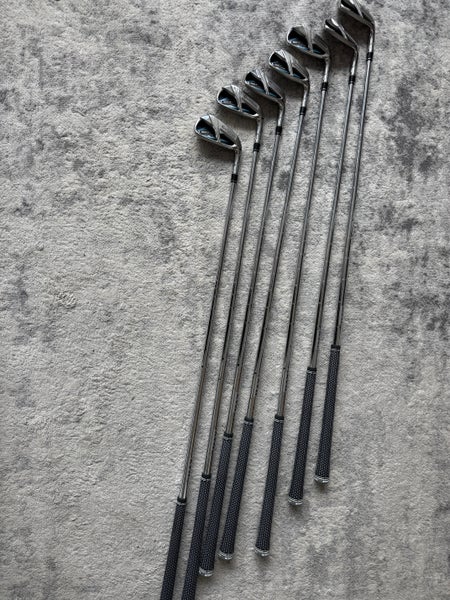 TaylorMade SIM2 MAX Iron Set (7 clubs)