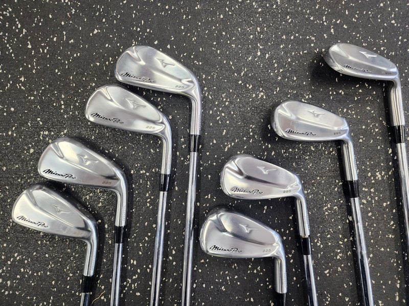 Used Mizuno MP-200 Mens Iron Set RH 4I-PW 11849-S000030865