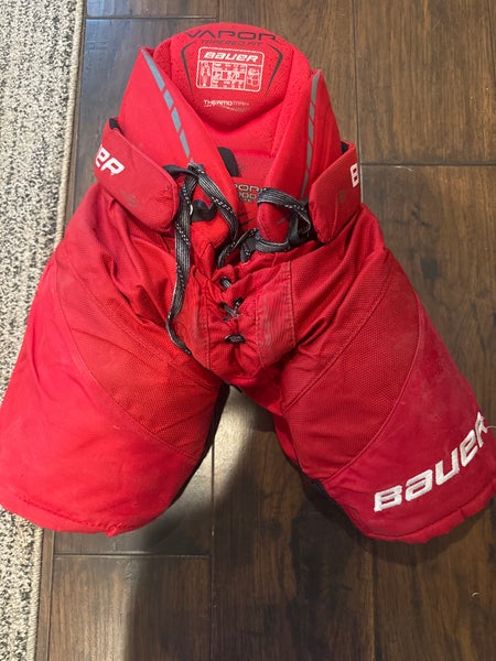 Junior Small Bauer Bauer Vapor X900 Lite Hockey Pants (Used)