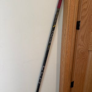 Junior CCM AS-VI PRO Left Hand Hockey Stick P28 (Used)