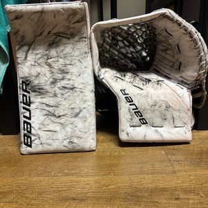 Bauer Supreme Shadow Gloves