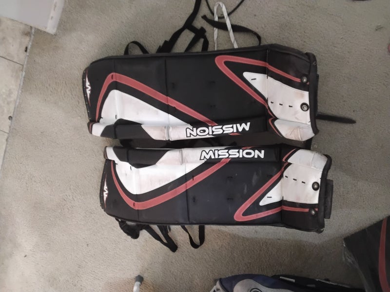 2011 36" Mission Goalie Leg Pads (Used)