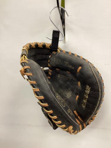 Used Rawlings RENEGADE BB/SB Catchers RH Throw Black 31 1/2" 11851-S000038379