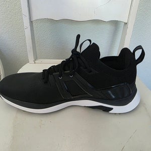 Men's Size M 10.5 (W 11.5) Footjoy Golf Shoes (Used)