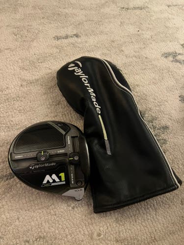2017 TaylorMade Right Handed Driver 10.5 Loft (Used)