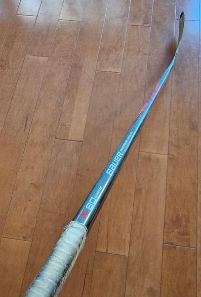 Senior Bauer Vapor X80 Right Handed Hockey Stick P92 Backstrom Pro Stock (Used).