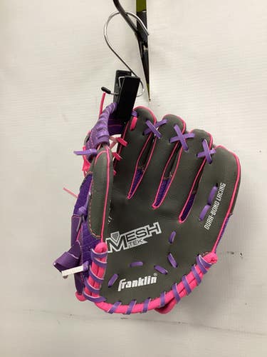 Used Franklin MESH TEK BB/SB Glove RH Throw None 9 1/2" 11851-S000038348