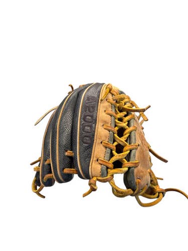 Used Wilson A2000 BB/SB Glove LH Throw Brown 11 1/2" 10299-S000301141