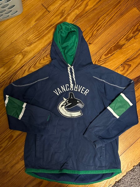 Vintage Canucks Reebok Hoodie XL
