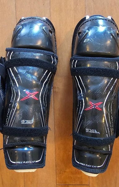 Senior Bauer Vapor 15" Shin Pads (Used)