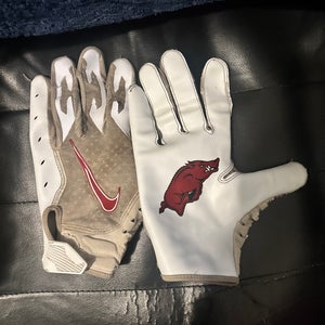 Adult XL Nike Gloves (Used)