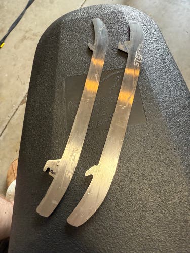 CCM Step steel 255 mm (Used)