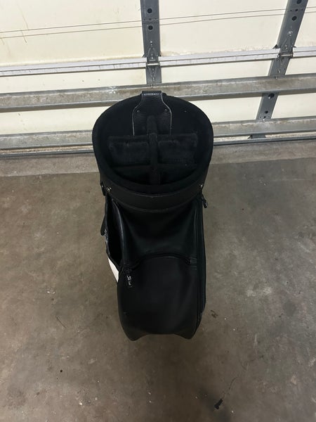 Unisex Titleist Bag (Used)
