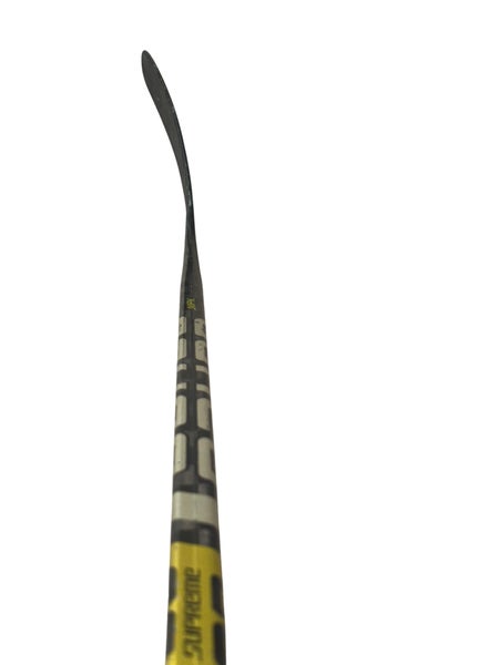 Senior Bauer Supreme 2S Pro Right Handed Hockey Stick