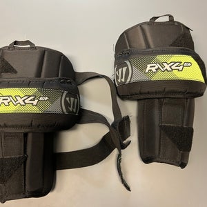 Junior Warrior RX4E Knee Guards (near new condition)