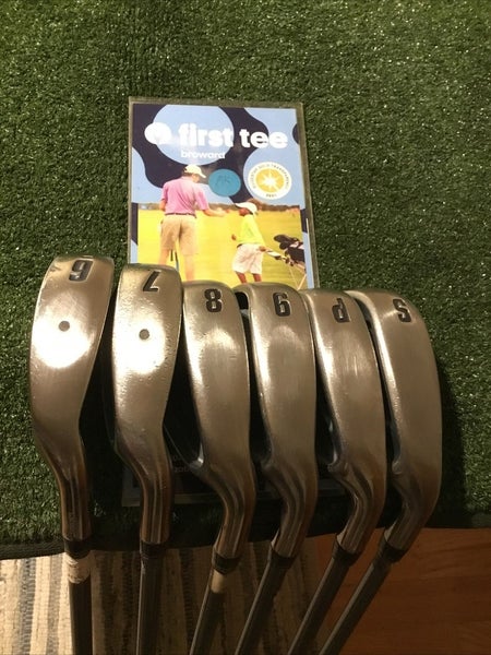 King Cobra Ladies 3400 I/XH Transition Design Irons Set (6-PW-SW)Graphite Design