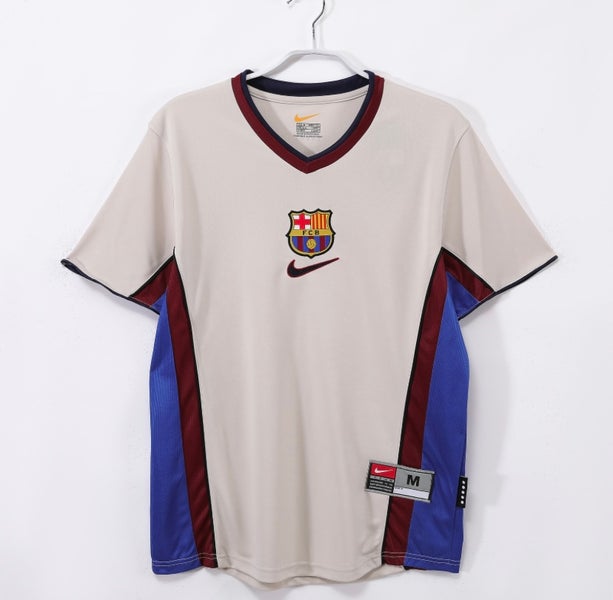 Barcelona VINTAGE Medium Men's Nike Jersey (New)
