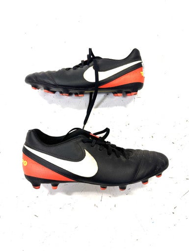 Used Nike Soccer Cleats Black Senior 8 11860-S000298659
