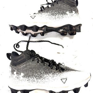 Used Under Armour Jr FB Cleats Black Junior 04 11860-C000298655