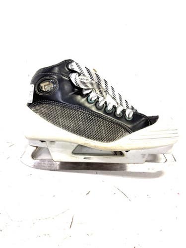 Used CCM 852 Intermediate Goalie Skate Intermediate 5.0 11860-C000298635