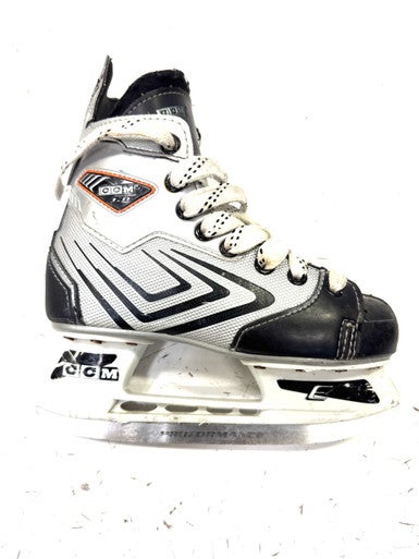 Used CCM 1.0 CUSTOM Junior Hockey Skate Junior 02 11860-S000298621