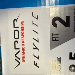 2025 Bauer Vapor FLYLITE Hockey Skates 9.5 (New) With FLY TI Blades