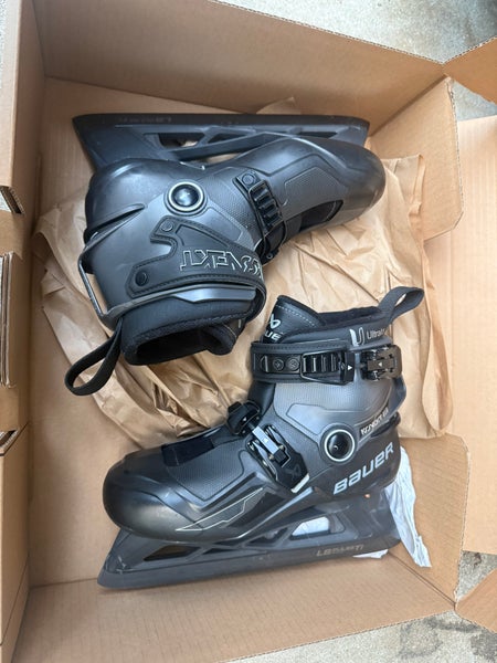 Bauer Konekt 2 Hockey Goalie Skates Regular Width Size 4 (Used)