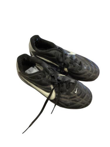 Used Nike Soccer Cleats Black Youth 13.0 11884-S000053265