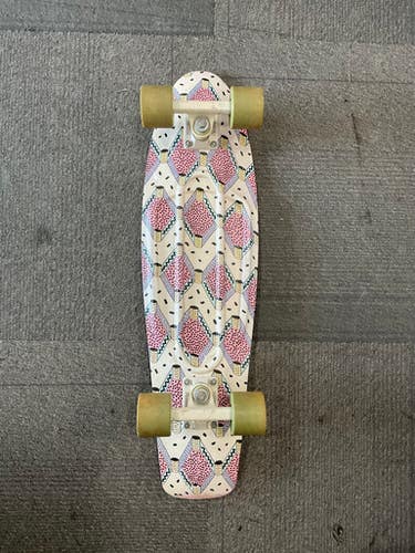 Used Penny AUSTRALIA Complete Skateboard Pink Regular 11614-S000222387