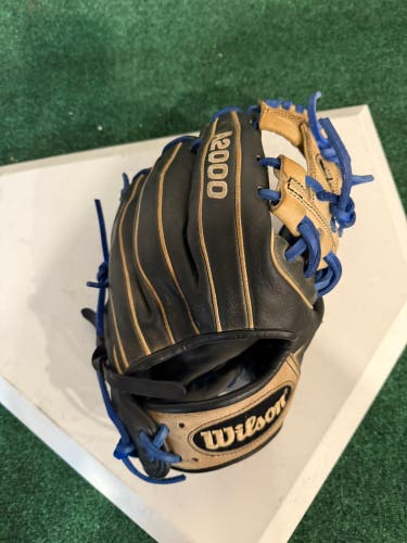 Wilson A2000 1786 RH Infield Baseball Glove 11.5" (Used)