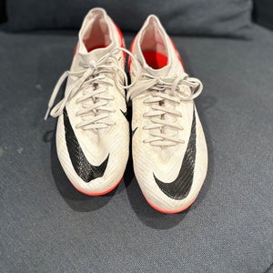 Unisex Size M 8.0 (W 9.0) Nike Air Zoom Cleats (Used)