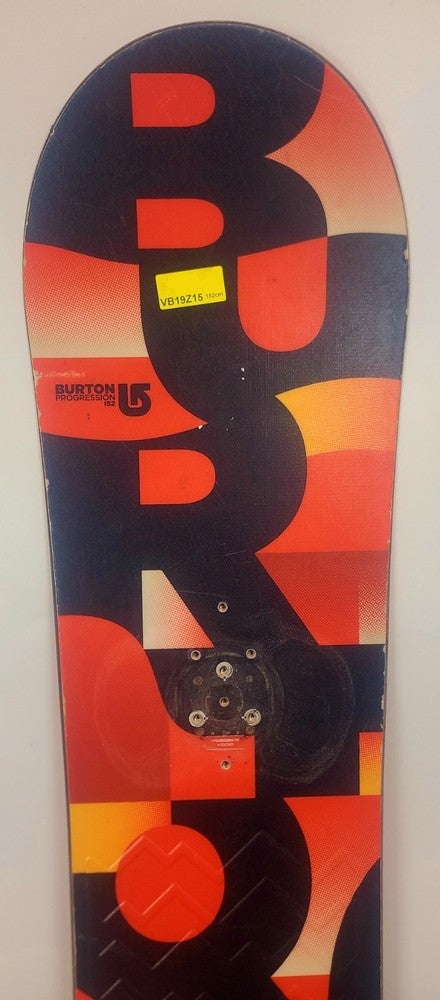 Used $600 Men's Burton Progression Snowboard Red 152cm