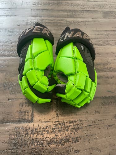 Gloves 8" (Used)