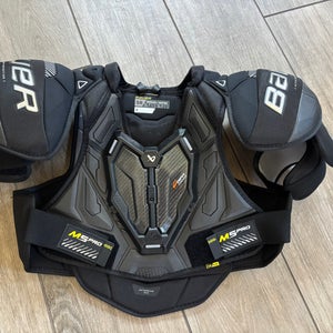 Medium Senior Bauer M5 Pro Shoulder Pads (New)
