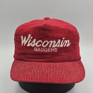 Vintage Wisconsin Badgers Sports Specialties NCAA Corduroy Script Zipperback Hat