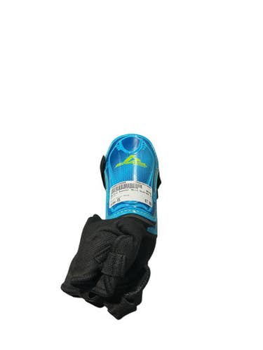 Used Brava Soccer Shin Guards Junior Royal Blue XS 11834-S000038988
