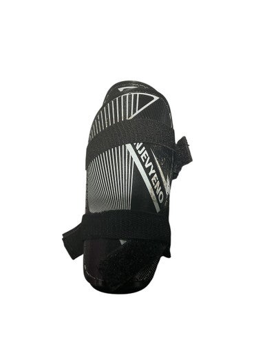 Used Soccer Shin Guards Junior Black SM 11834-S000040692