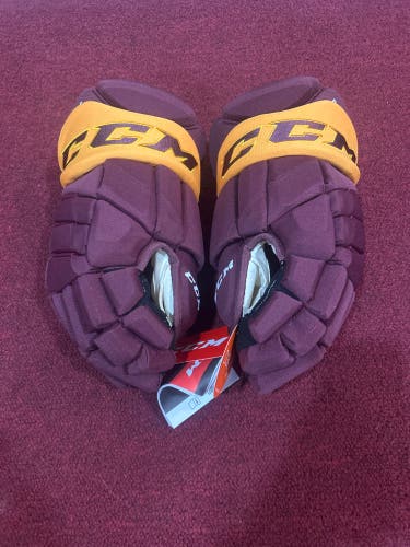 CCM HGPJS 15" Pro Stock (New) Gloves Item#HGPC5