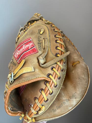 Rawlings RCM7 Catcher’s Mitt – Lance Parrish Model, Vintage 1980s Made in Korea