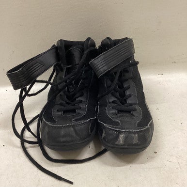 Used Wrestling Shoes Black Senior 6.5 11725-S000492333