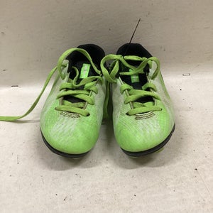 Used Umbro Soccer Cleats Neon Green Youth 09.0 11725-S000492318