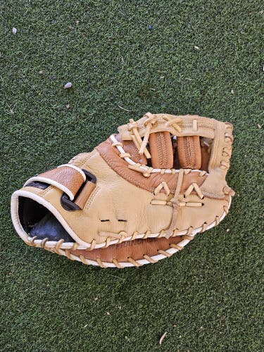 First Base RH Mizuno Franchise Baseball Glove 12.5" (Used)