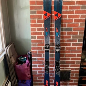 Fischer RC ONE 86 GT (175cm) W/Tyrolia Attack 13