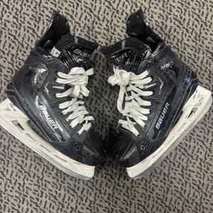 Bauer Supreme Mach Hockey Skates Size 4 (Used) fit 2