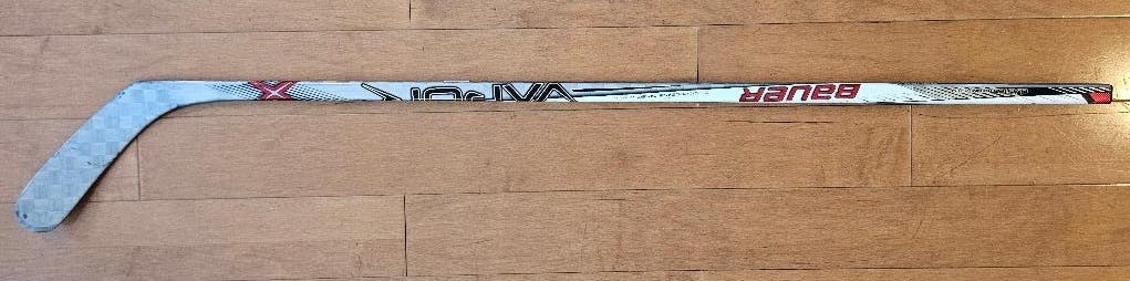 3 Bauer Vapor X 3.0 Griptac Stamkos 3 Hockey Sticks.