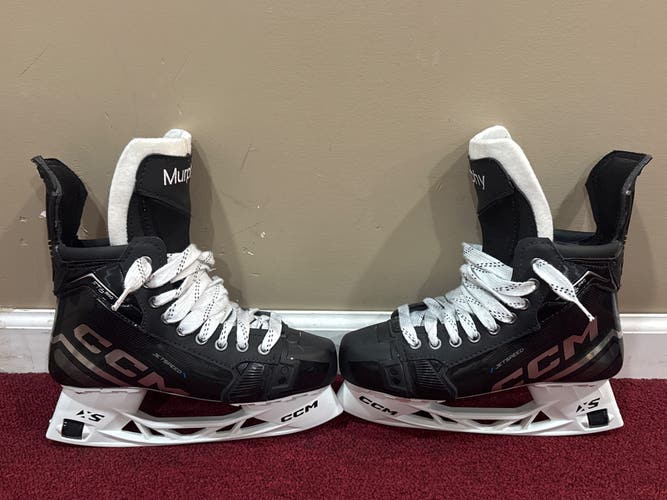 CCM JetSpeed FT6 Pro Hockey Skates Regular Width Pro Stock Size 5.5 (New) Item#MNM55