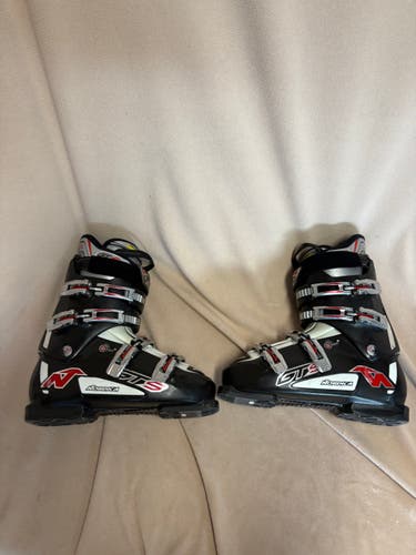 Mondo 30 & up Men's Nordica All Mountain GT5 Ski Boots (Used)
