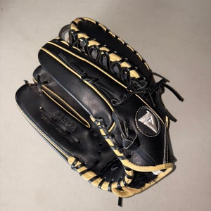 Akadema LH Outfield Baseball Glove 12.75" (Used)
