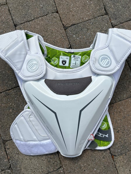 Medium Adult Maverik M5 Speed Pad Shoulder Pads (Used)