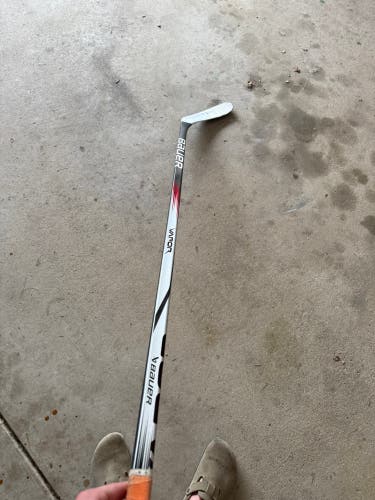 Senior Bauer Vapor Pro Stock Right Handed Hockey Stick P28 (Used)